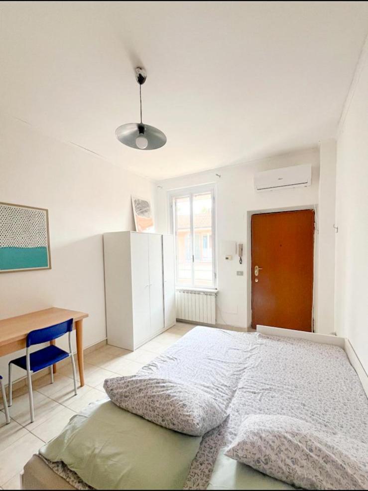 Small Flat Milano Esterno foto